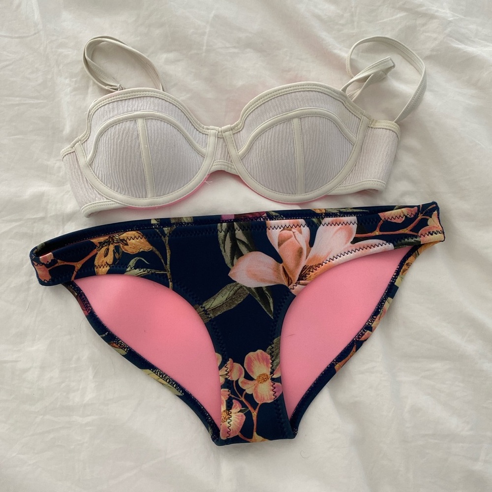 Triangl Bikini